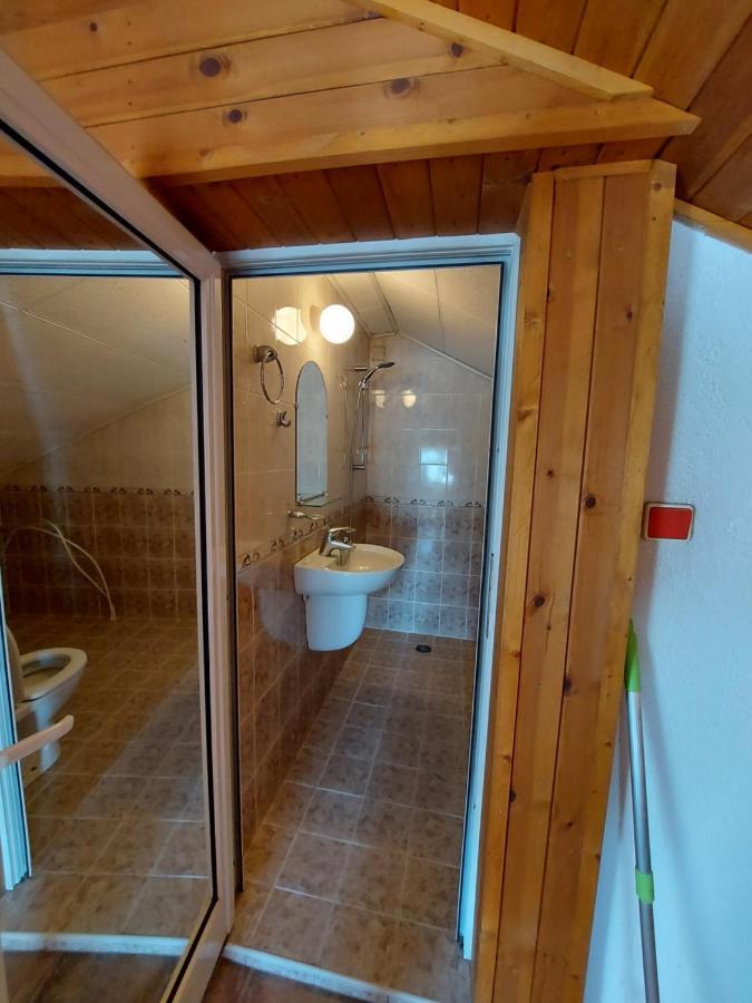Vasi Apartments Dobriniste Kültér fotó
